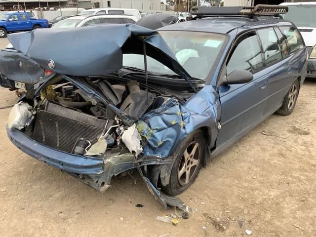 2001 Holden Commodore at Lonsdale