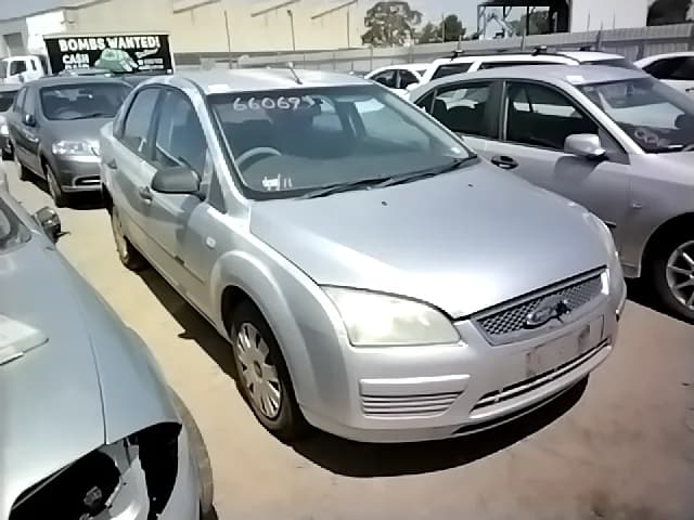 2005 Ford Focus at Elizabeth