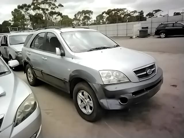 2005 Kia Sorento at Elizabeth