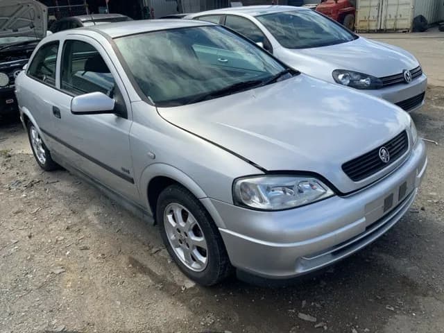 2003 Holden Astra at Lonsdale