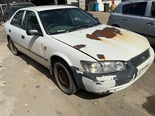 1999 Toyota Camry at Lonsdale
