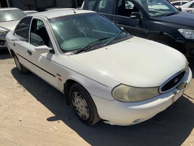 1997 Ford Mondeo at Lonsdale