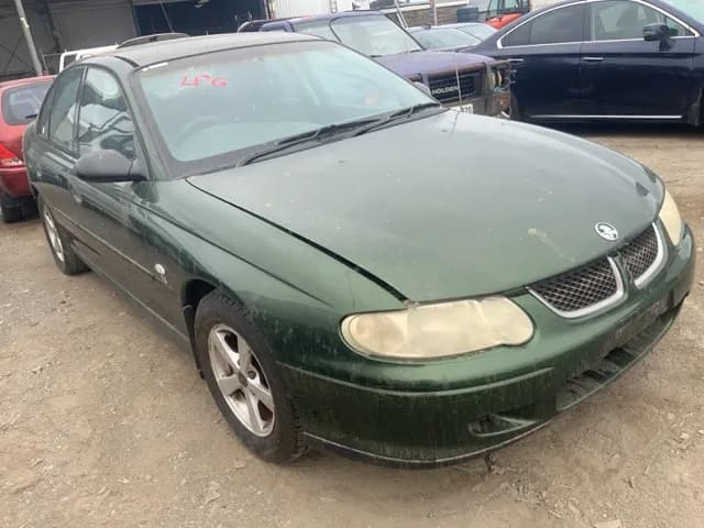 2001 Holden Commodore at Lonsdale