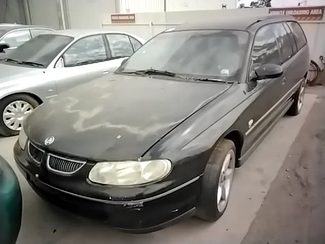 2000 Holden Commodore at Elizabeth