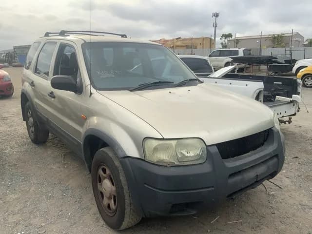 2005 Ford Escape at Lonsdale