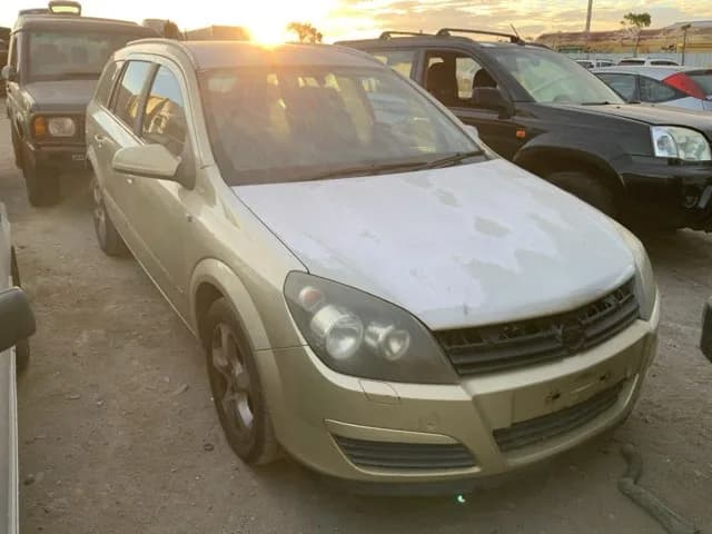 2005 Holden Astra at Lonsdale