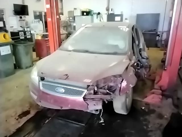 2000 Ford Focus at Elizabeth