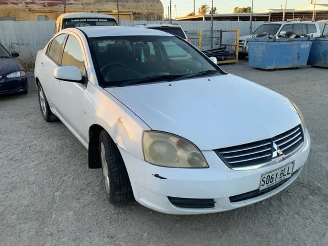 2007 Mitsubishi 380 at Lonsdale