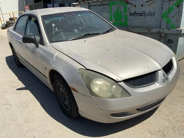 2004 Mitsubishi Magna at Lonsdale