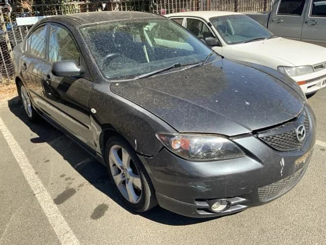 2005 Mazda 3 at Lonsdale