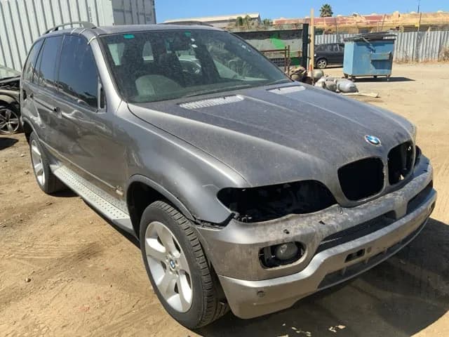 2004 BMW X5 at Lonsdale