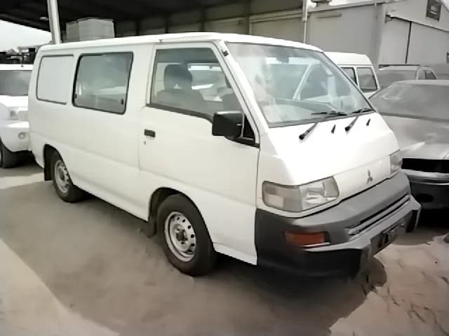 2003 Mitsubishi Express at Elizabeth