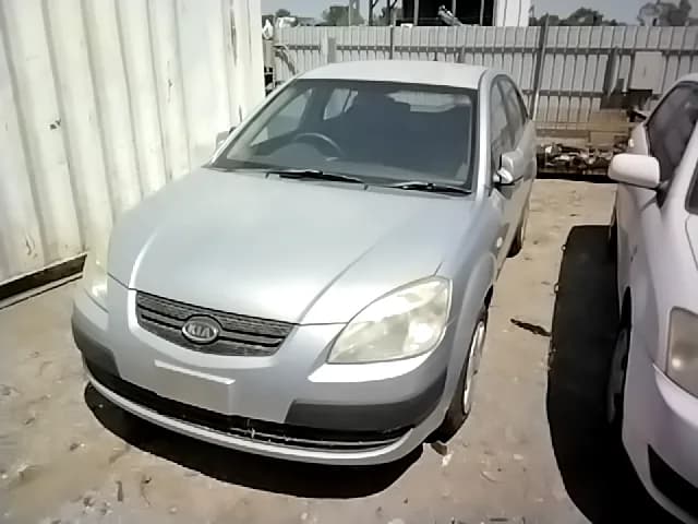 2005 Kia Rio at Elizabeth