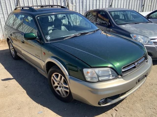 2000 Subaru Outback at Lonsdale