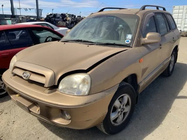 2004 Hyundai Santa Fe at Lonsdale
