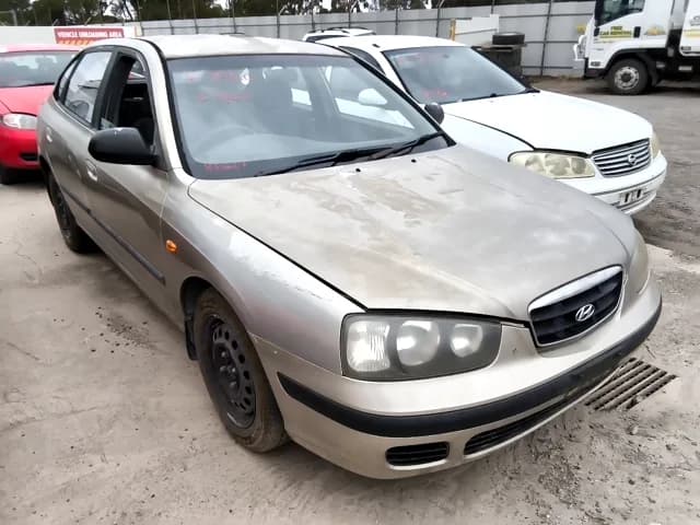 2001 Hyundai Elantra at Elizabeth