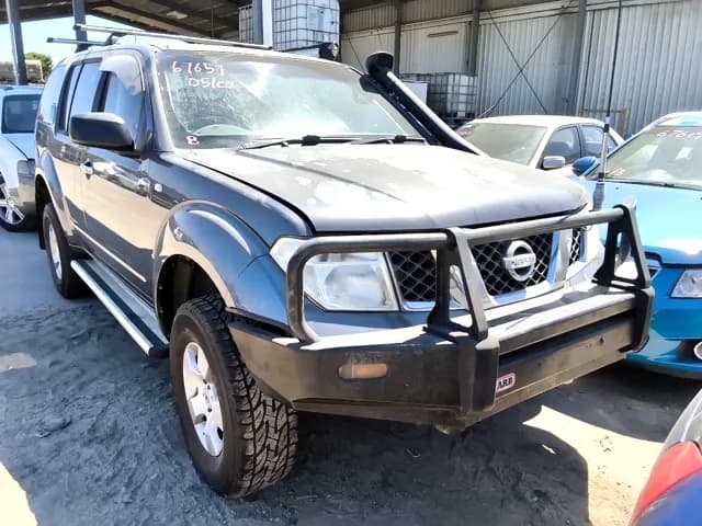 2006 Nissan Pathfinder at Elizabeth