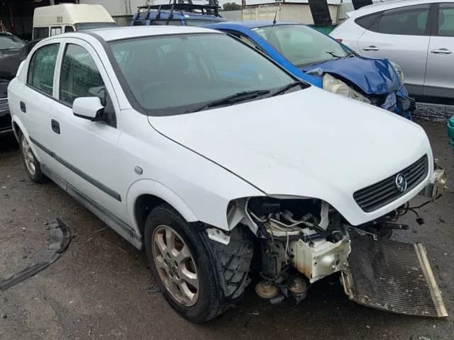 2005 Holden Astra at Lonsdale