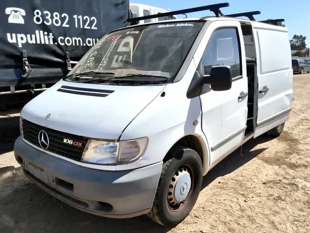 1999 Mercedes-Benz Vito at Elizabeth