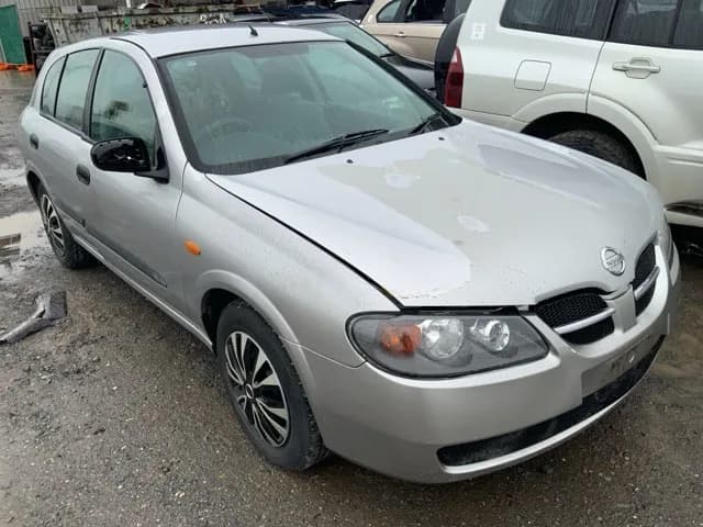 2003 Nissan Pulsar at Lonsdale