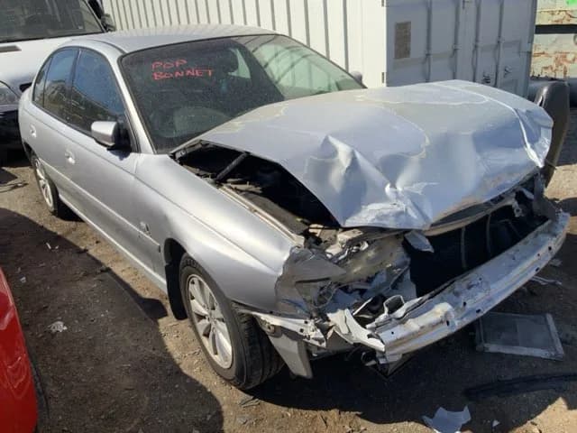 2005 Holden Commodore at Lonsdale