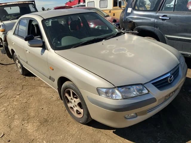 1999 Mazda 626 at Lonsdale