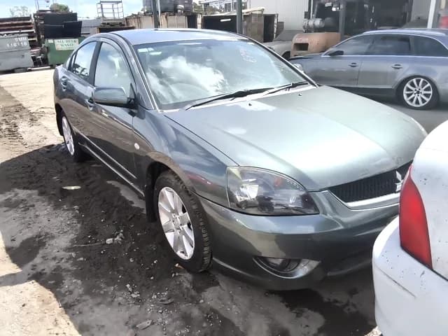 2007 Mitsubishi 380 at Elizabeth