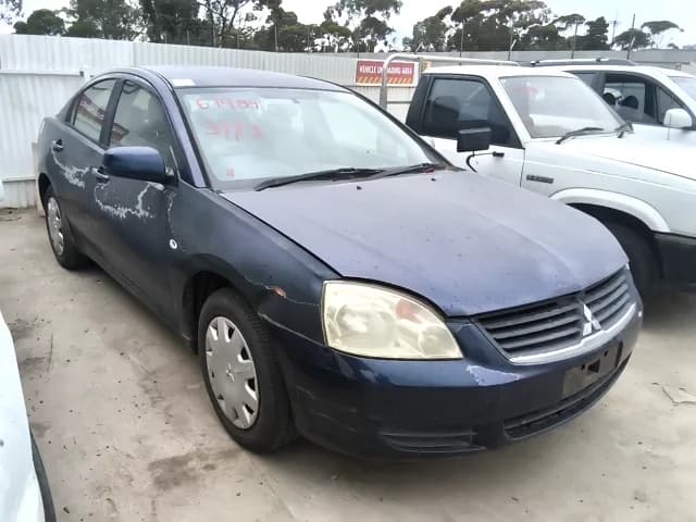 2005 Mitsubishi 380 at Elizabeth