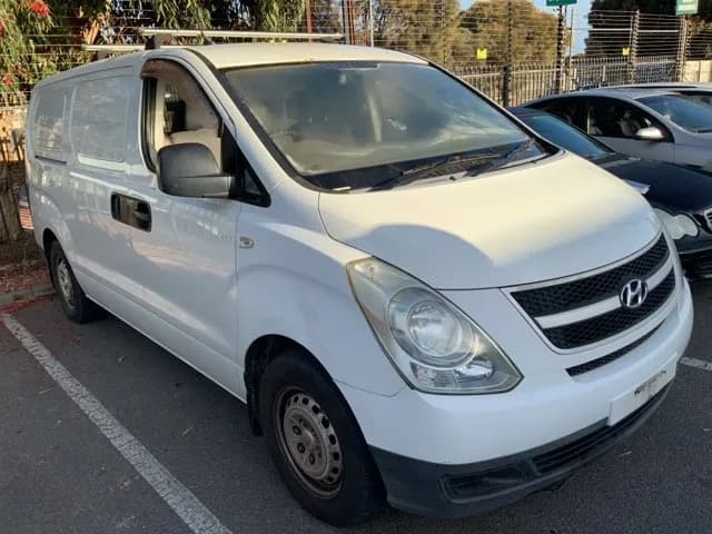 2009 Hyundai Iload at Lonsdale
