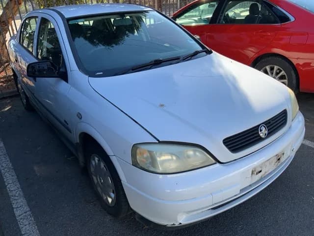 2001 Holden Astra at Lonsdale