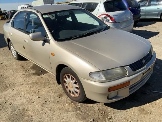 1995 Mazda 323 at Lonsdale