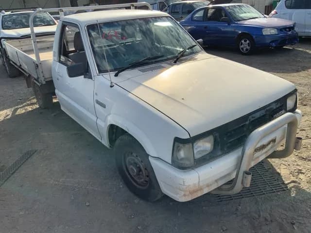 1995 Mazda Bravo at Lonsdale