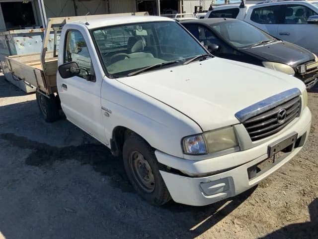 2004 Mazda Bravo at Lonsdale
