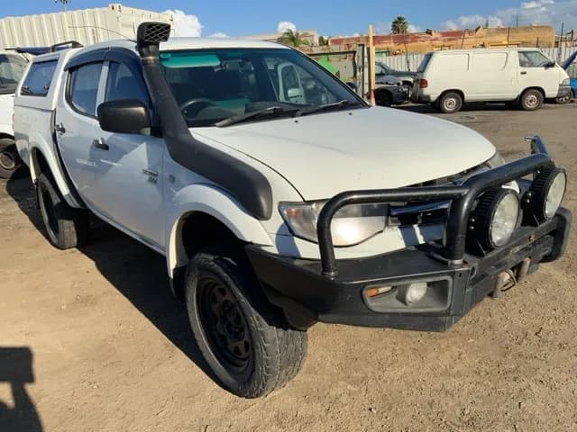2011 Mitsubishi Triton at Lonsdale