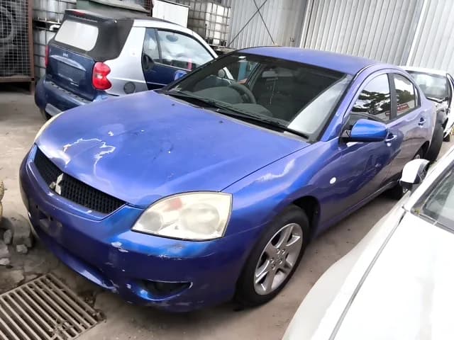2005 Mitsubishi 380 at Elizabeth