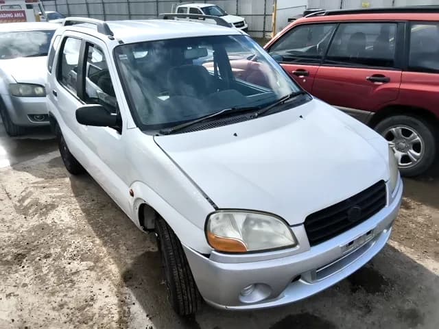 2001 Suzuki Ignis at Elizabeth