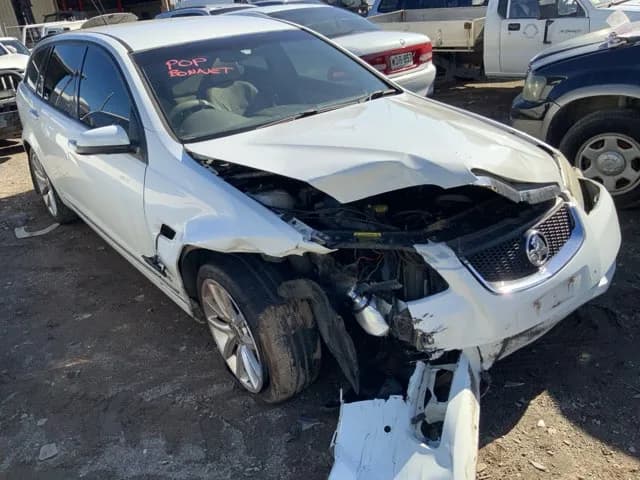 2010 Holden Commodore at Lonsdale
