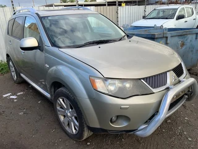 2008 Mitsubishi Outlander at Lonsdale