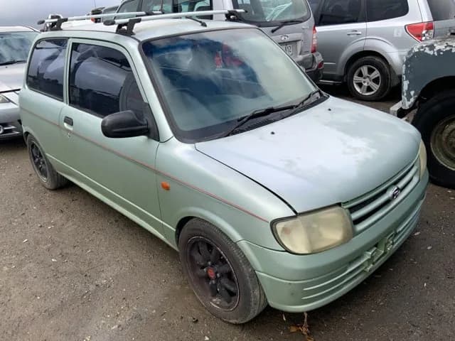 2000 Daihatsu Cuore at Lonsdale