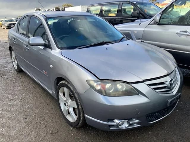2005 Mazda 3 at Lonsdale