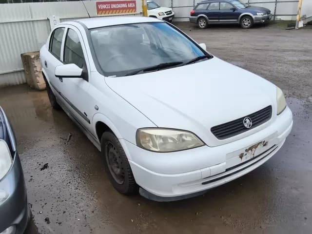 2004 Holden Astra at Elizabeth