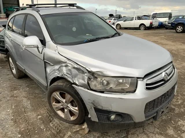 2011 Holden Captiva at Lonsdale