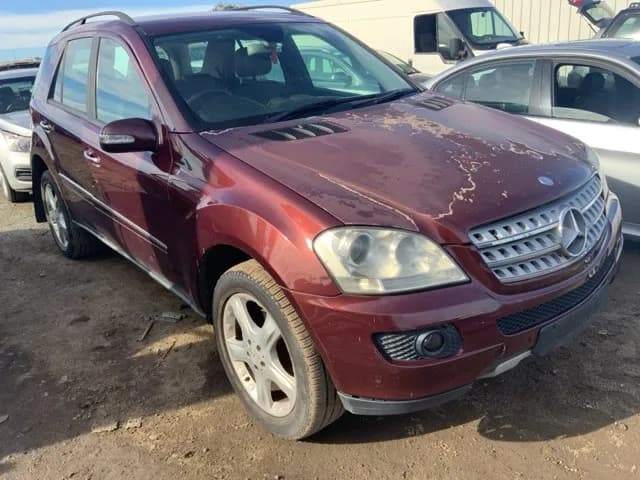 2006 Mercedes-Benz Ml320 at Lonsdale