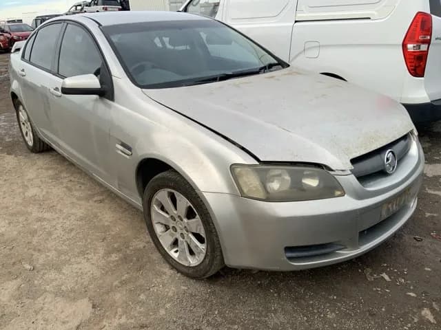 2006 Holden Commodore at Lonsdale