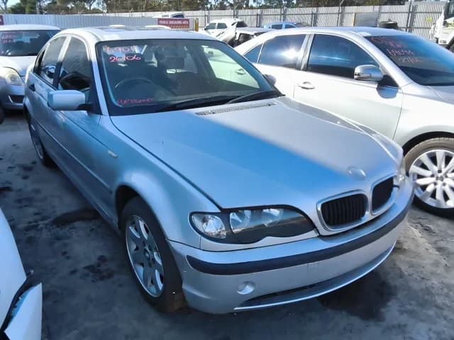 2003 BMW 318i at Elizabeth