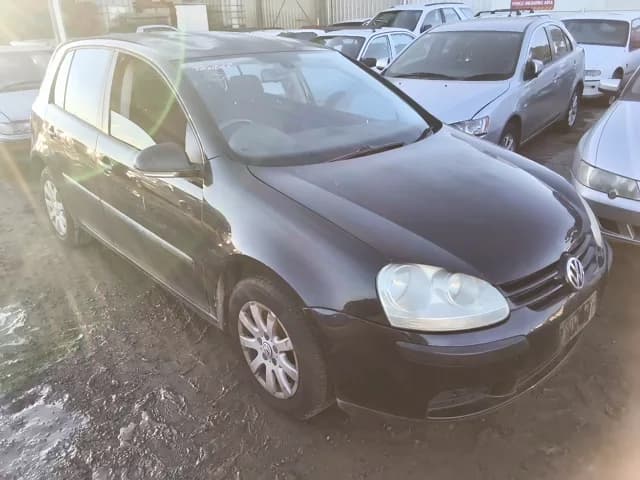 2004 Volkswagen Golf at Elizabeth