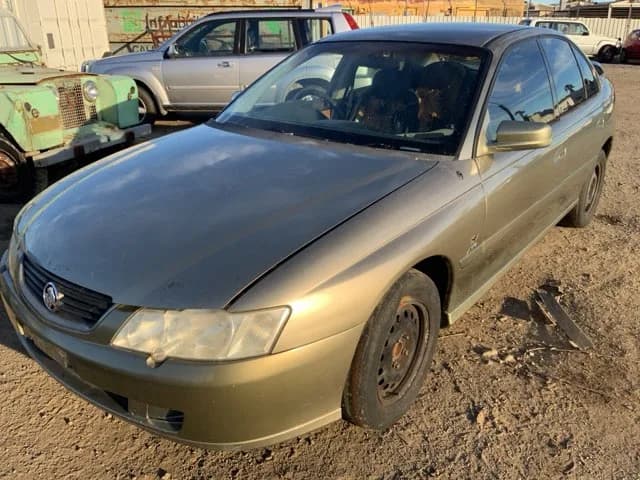2003 Holden Commodore at Lonsdale