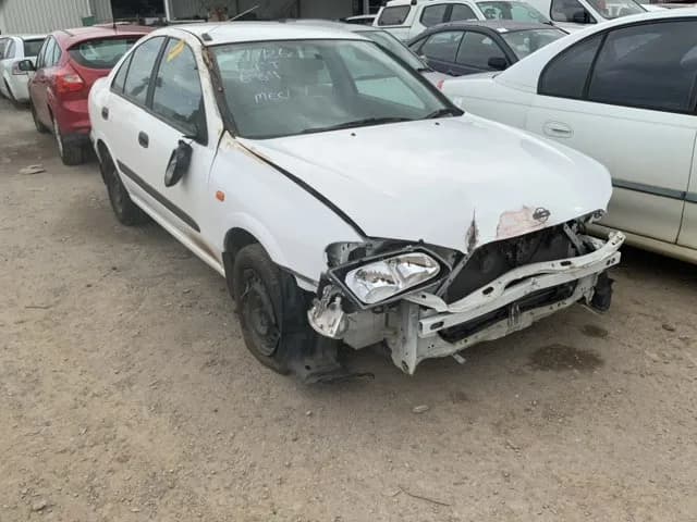 2002 Nissan Pulsar at Lonsdale