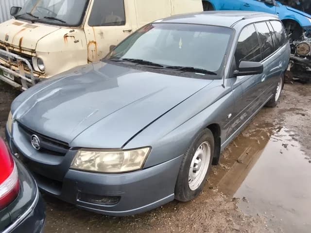 2005 Holden Commodore at Elizabeth