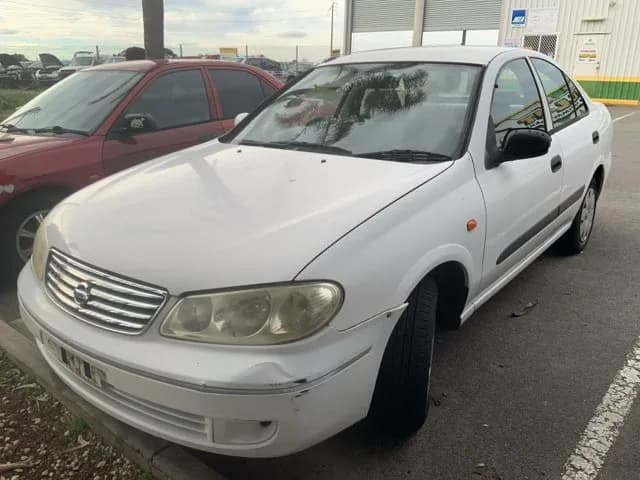 2004 Nissan Pulsar at Lonsdale